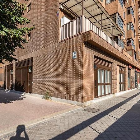 Exyca Embajadores Madrid Bagian luar foto